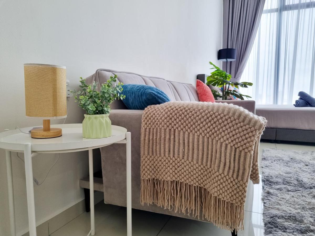 Lavish Beacon Executive Suites By Bin Dao Wu Homestay Penang Georgetown Exterior foto